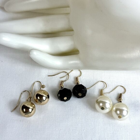 Gold Tone Dangle Earrings Lot Faux Pearl Black Bead - Picture 2 of 7